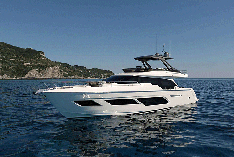 Ferretti Yachts 720